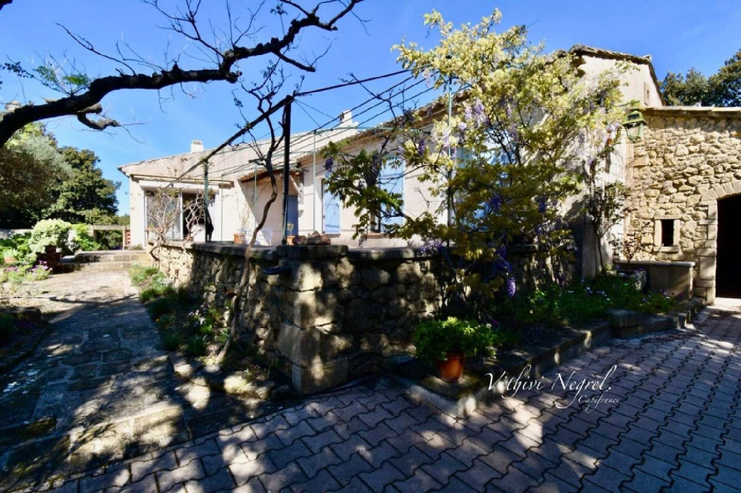  à vendre maison Aureille Bouches-du-Rhône 5