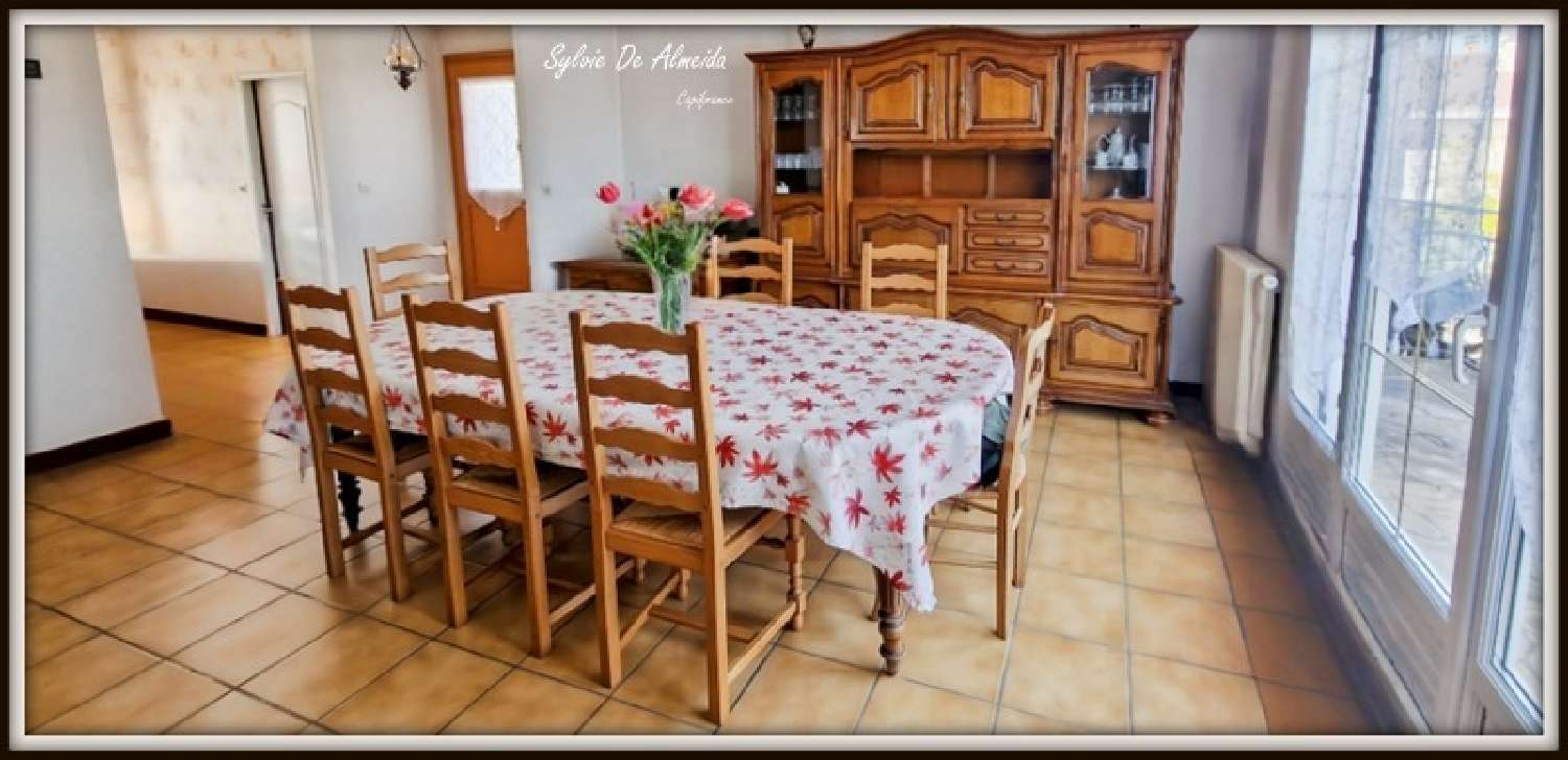  kaufen Haus Bâgé-le-Châtel Ain 4