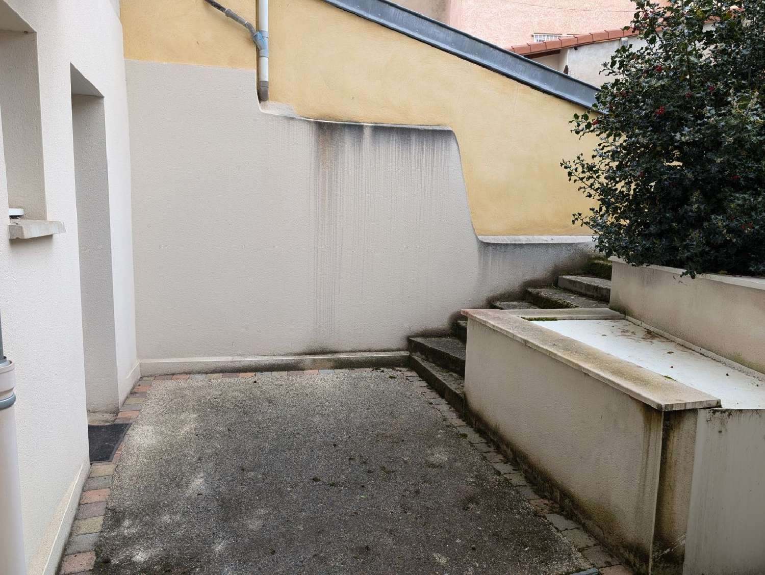  for sale house Bessenay Rhône 3
