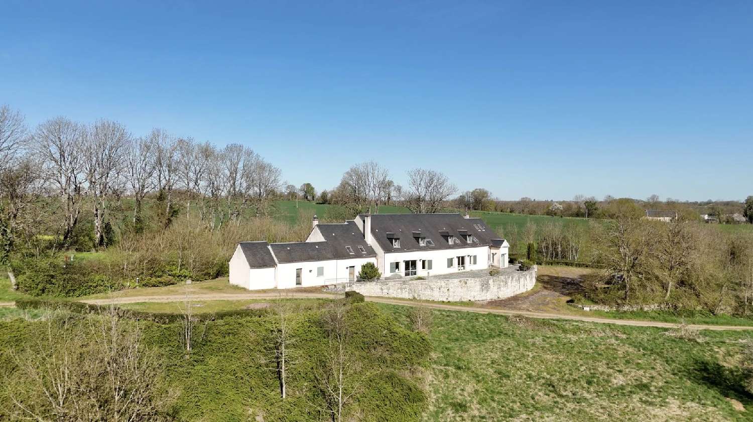  à vendre maison Biches Nièvre 4