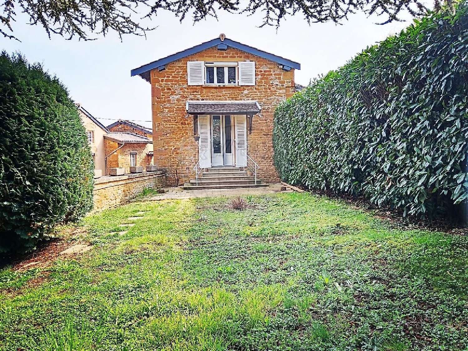  te koop huis Blacé Rhône 2