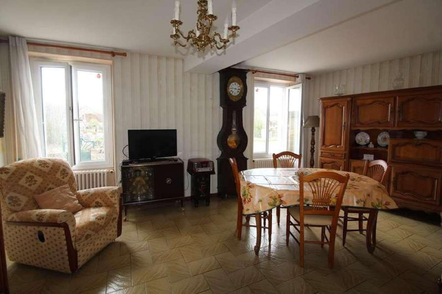  te koop huis Brinon-sur-Beuvron Nièvre 2