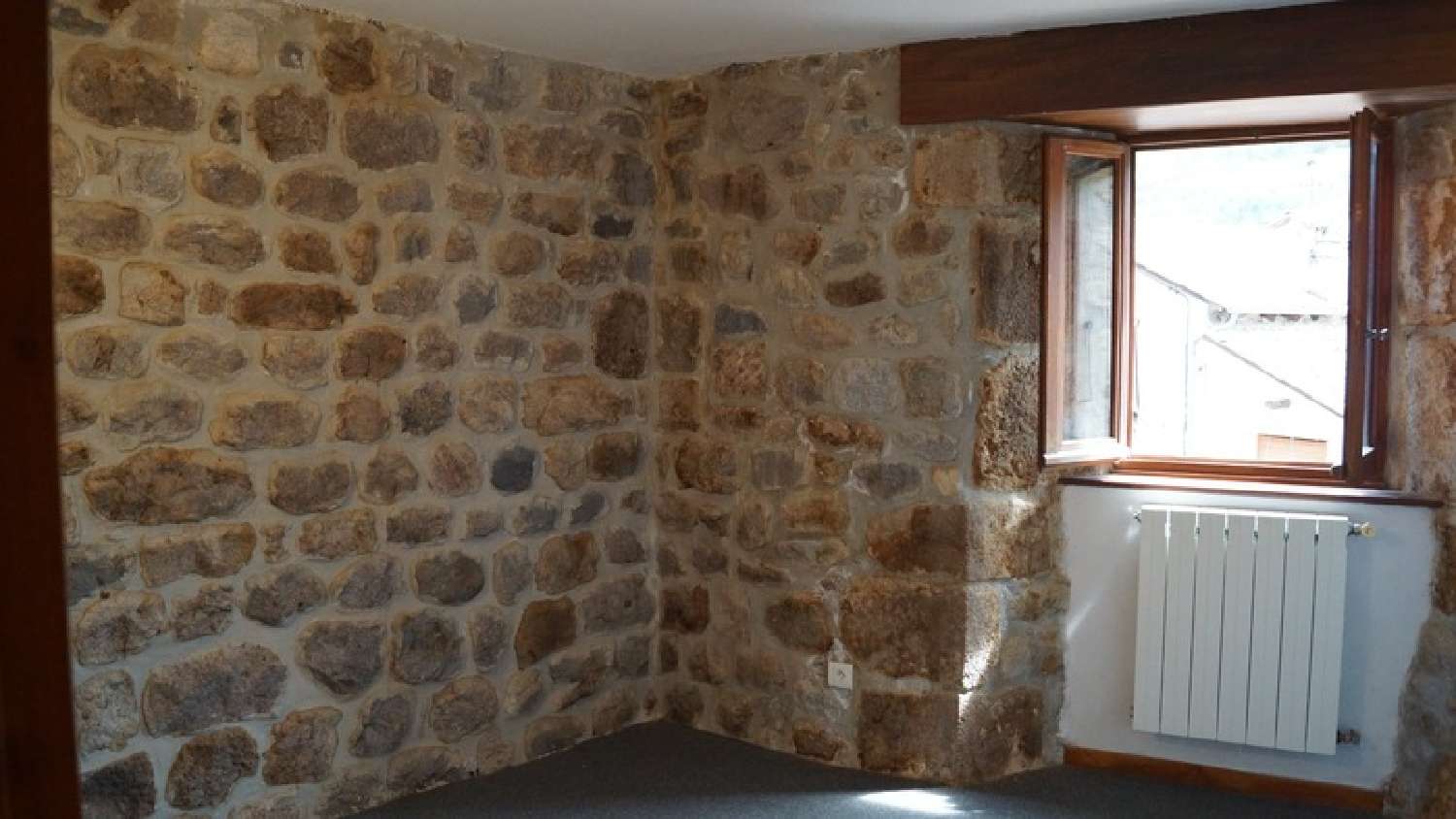  en venta casa Burzet Ardèche 1