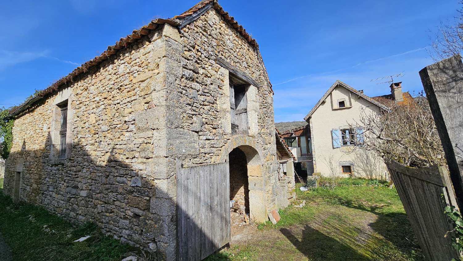  te koop huis Cénevières Lot 2