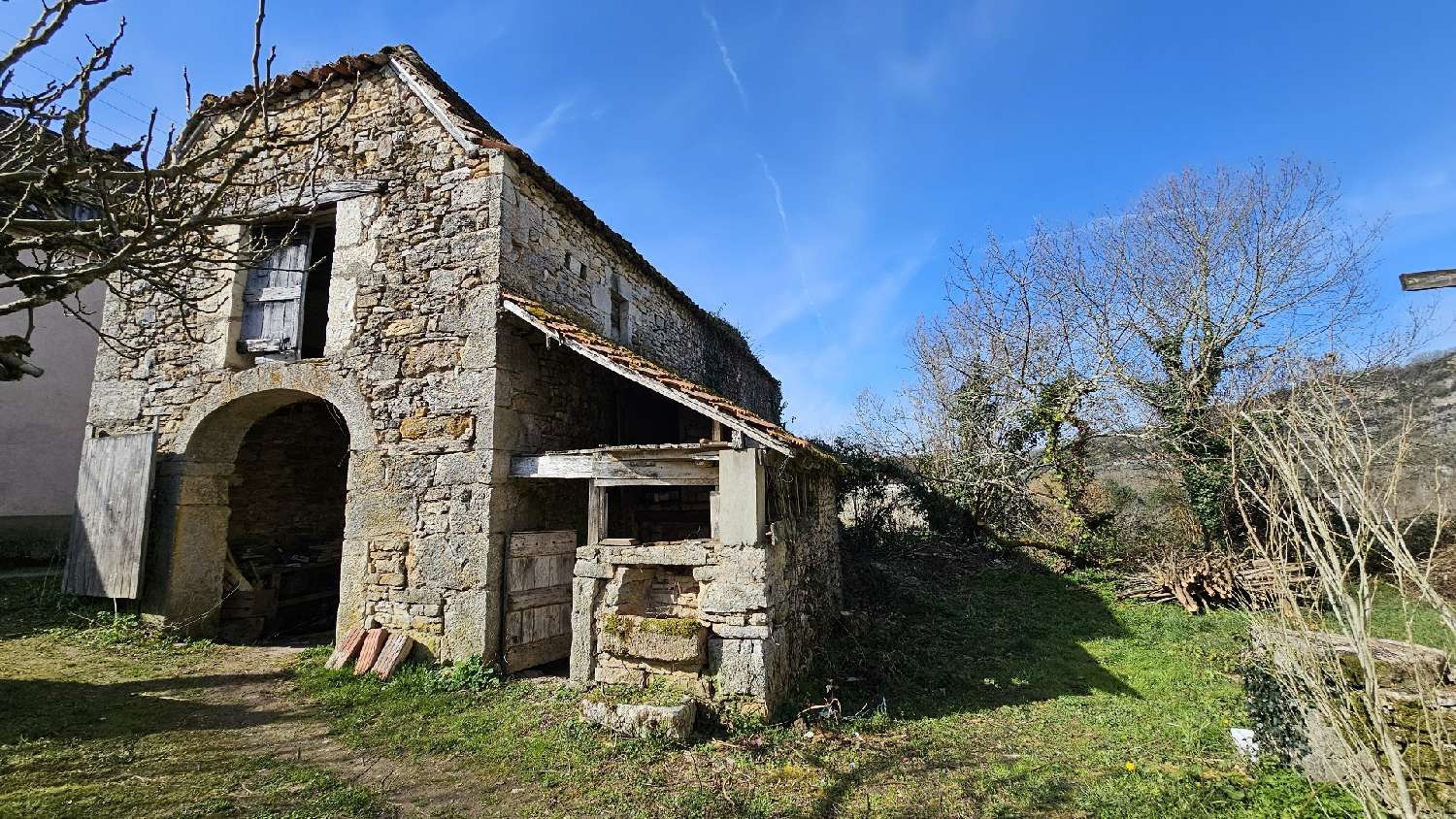  te koop huis Cénevières Lot 4