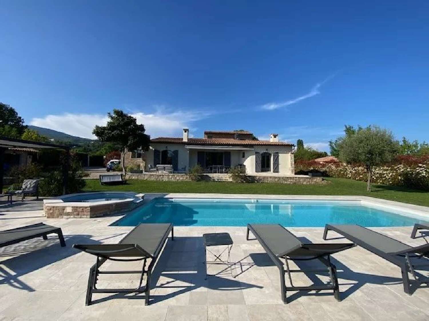  en venta casa Châteauneuf-Grasse Alpes-Maritimes 1
