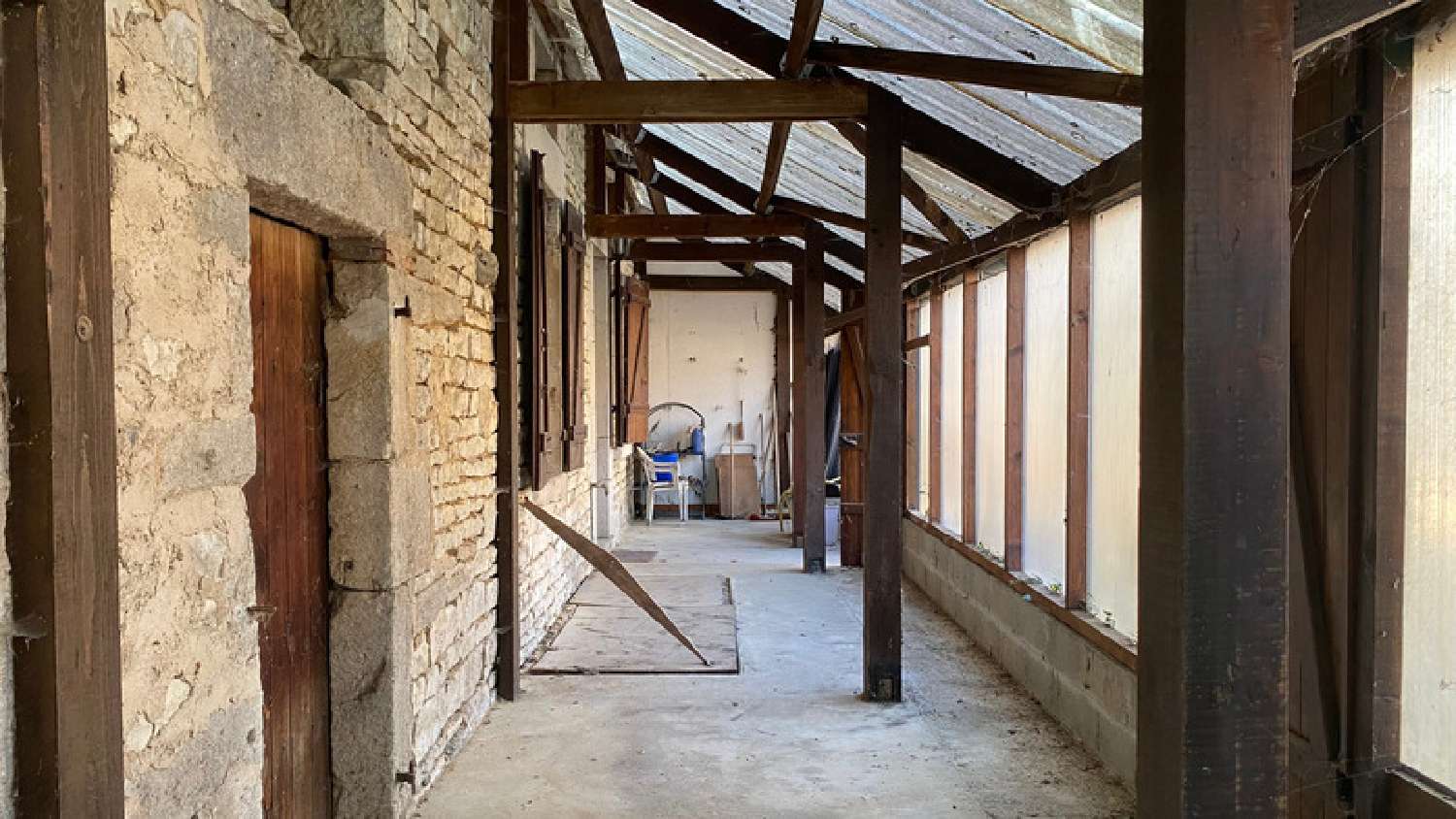  te koop huis Châtel-Gérard Yonne 2