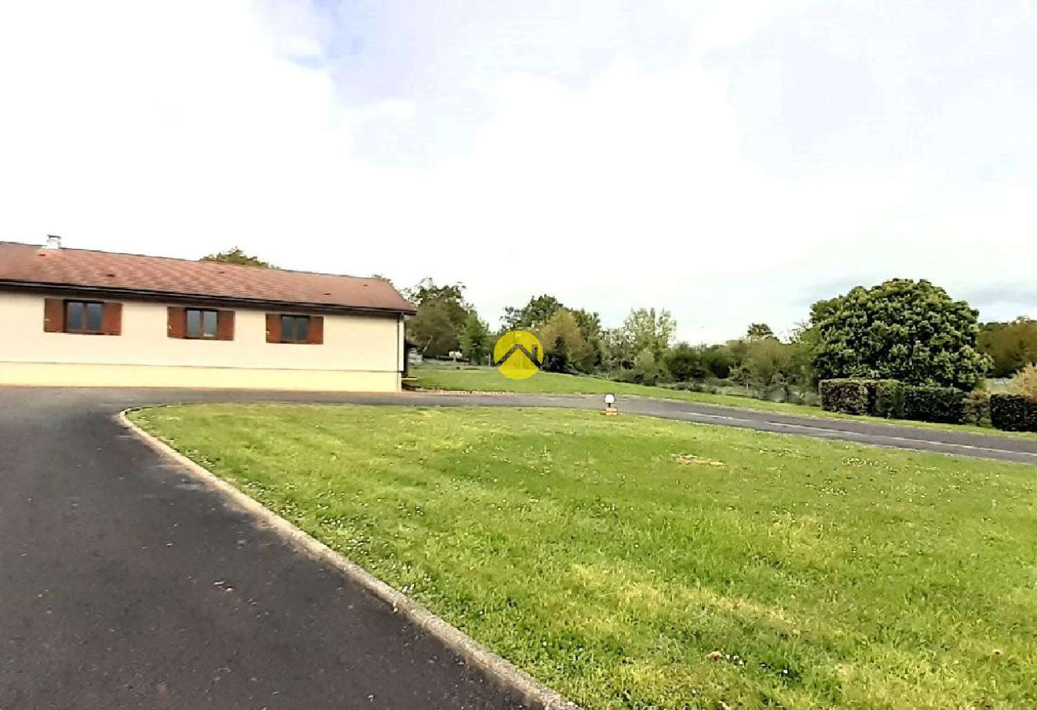  for sale house Chavenon Allier 1