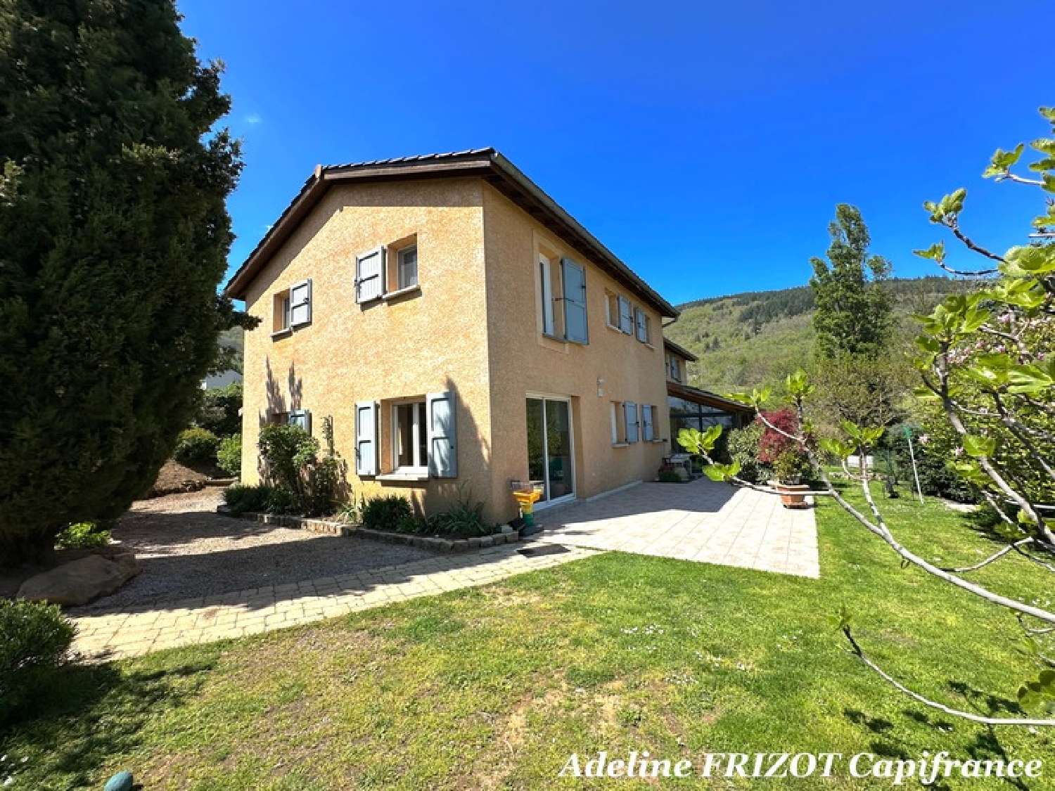  te koop huis Chuyer Loire 3