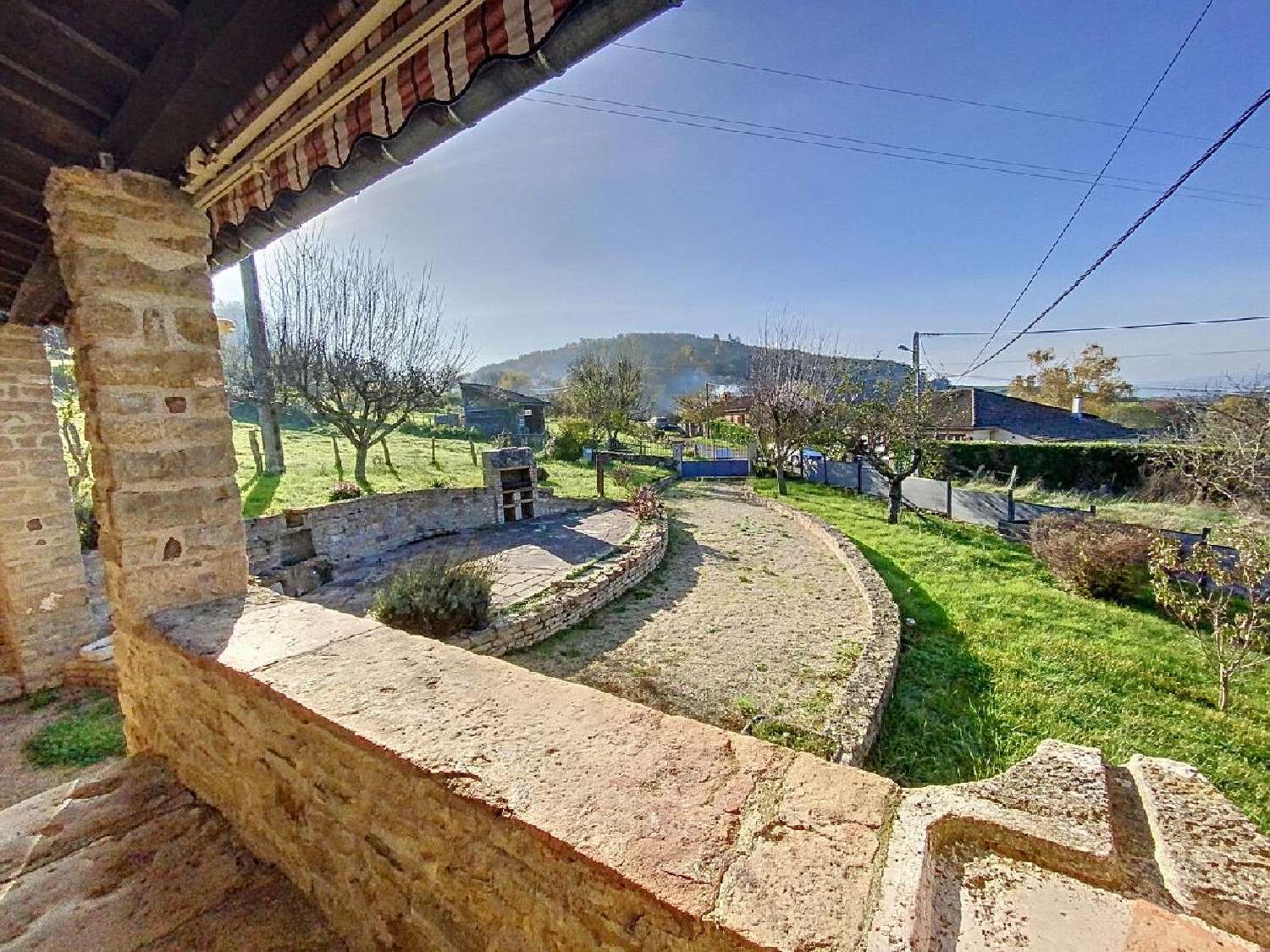 en venta casa Cluny Saône-et-Loire 2