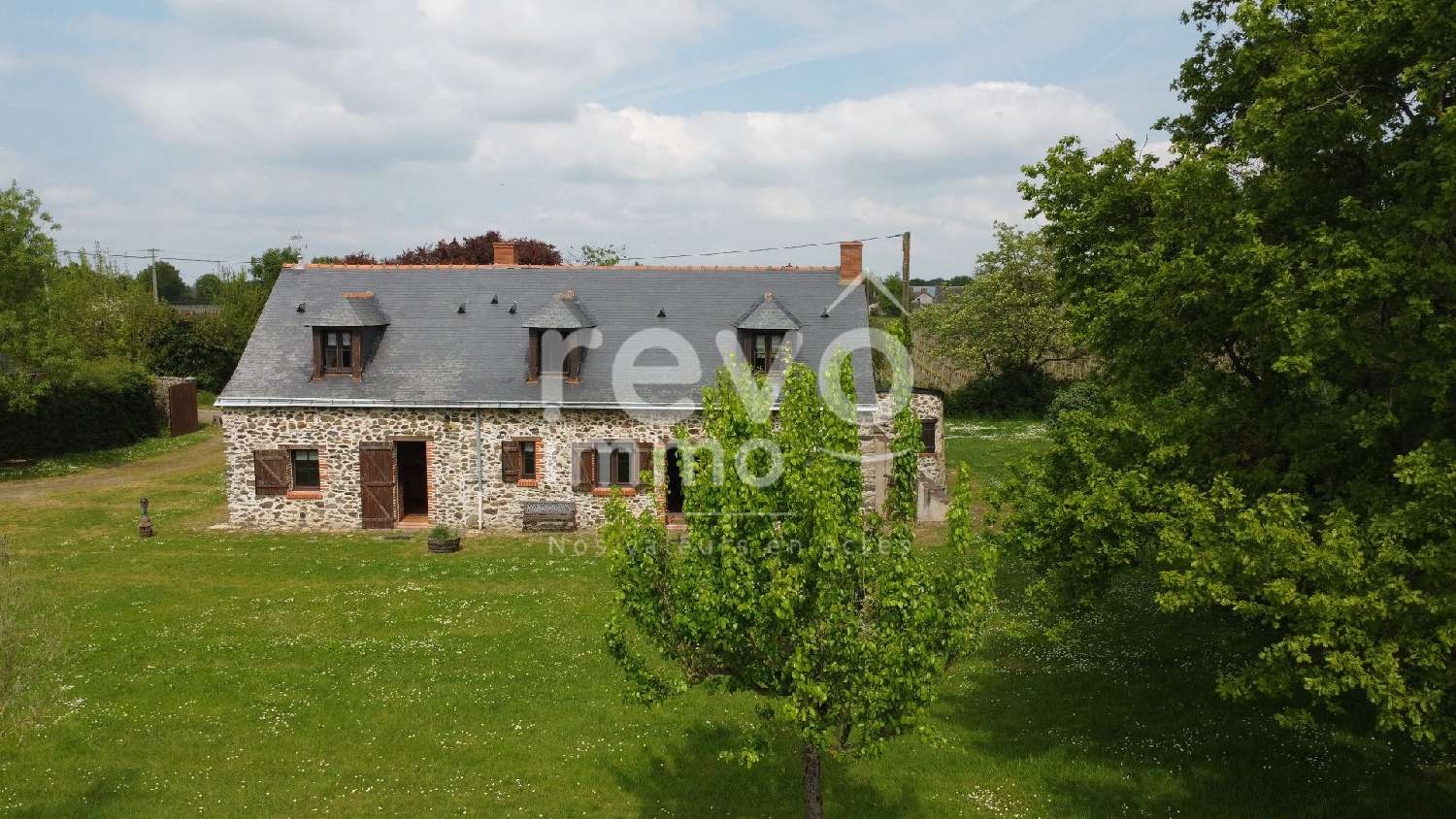  te koop huis Faye-d'Anjou Maine-et-Loire 1