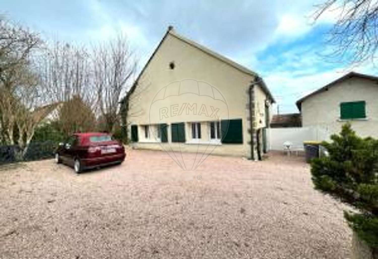  te koop huis Gannat Allier 2
