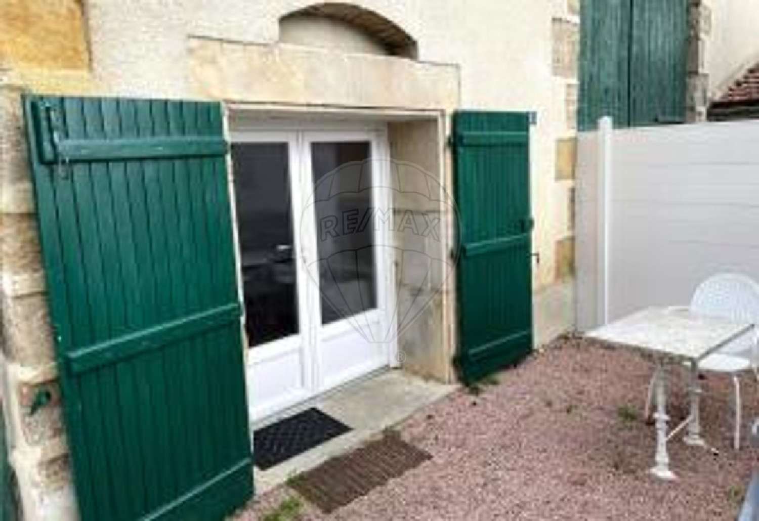  te koop huis Gannat Allier 3
