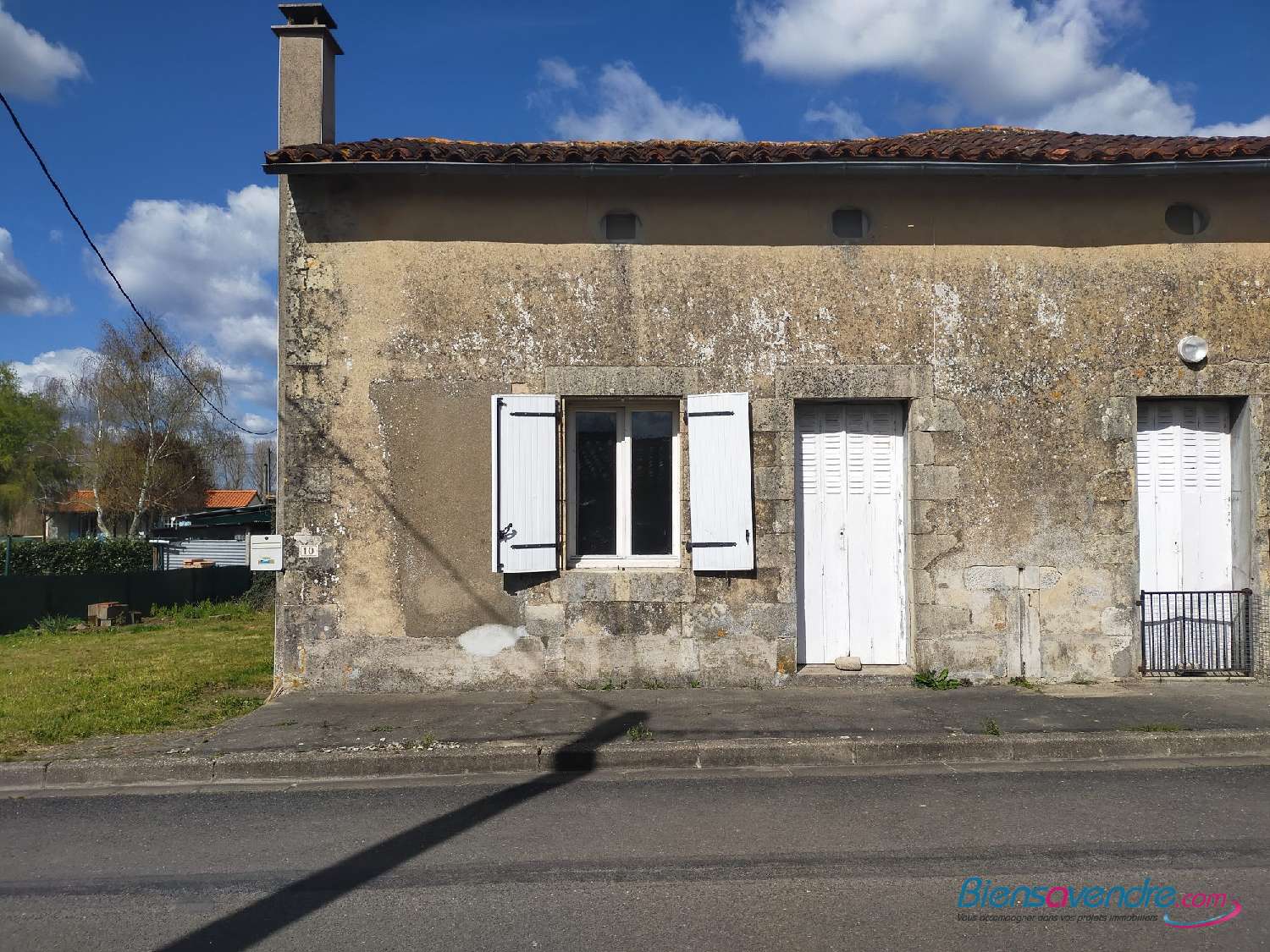  te koop huis Gençay Vienne 1