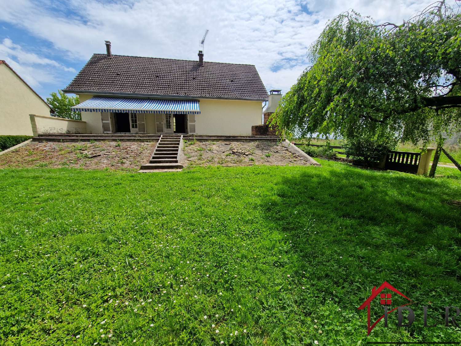  for sale house Guyonvelle Haute-Marne 4
