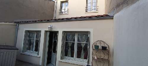 Issoire Puy-de-Dôme house foto 7066089