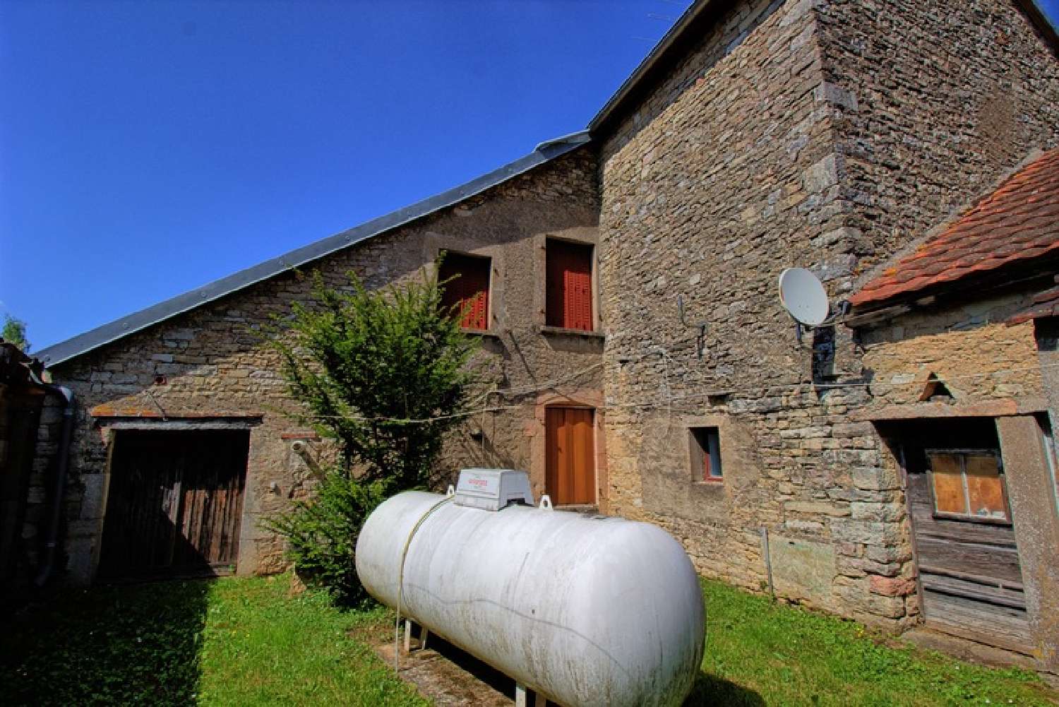 for sale house Jouhe Jura 3
