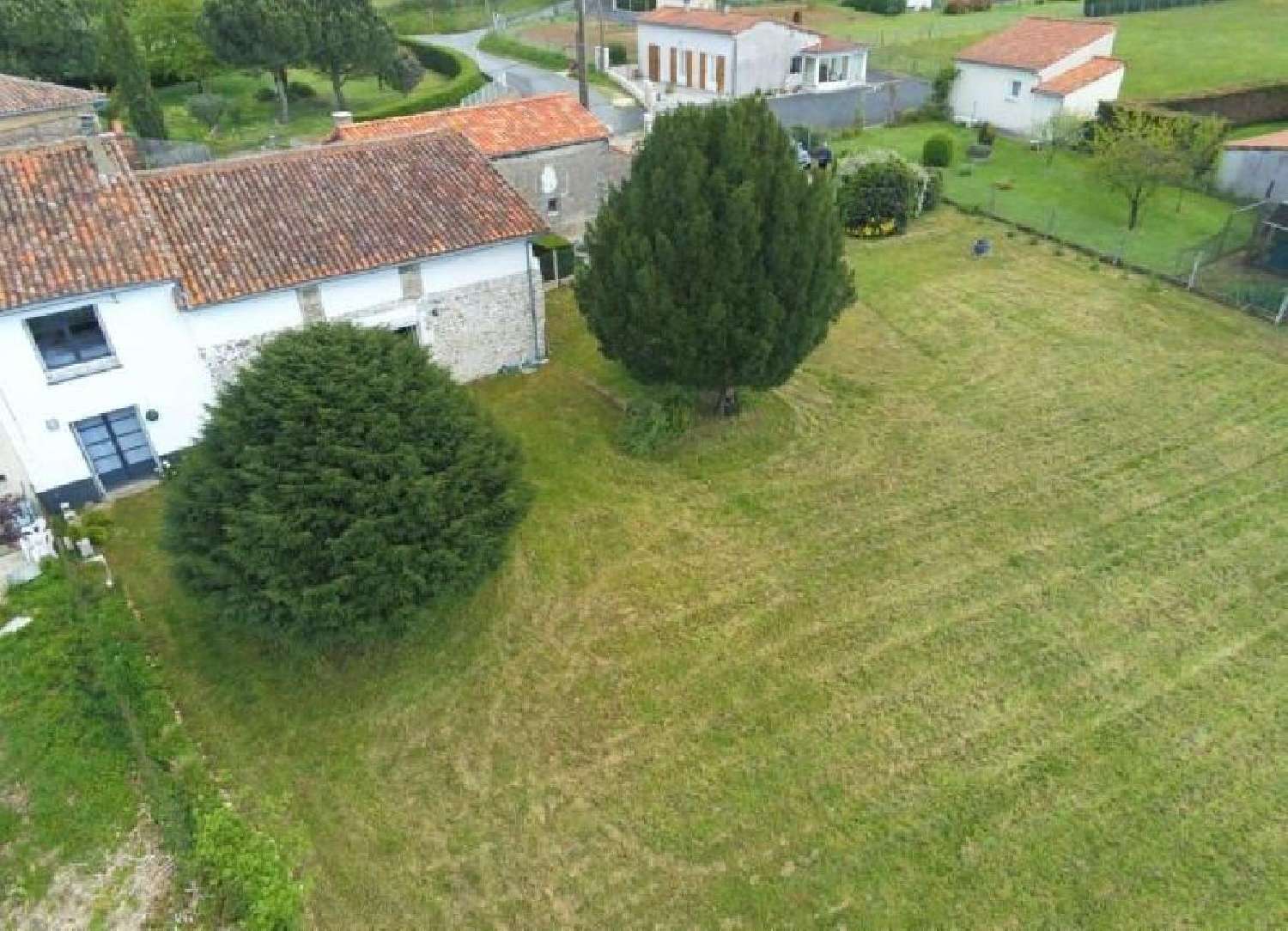 en venta casa La-Chapelle-Bâton Vienne 3