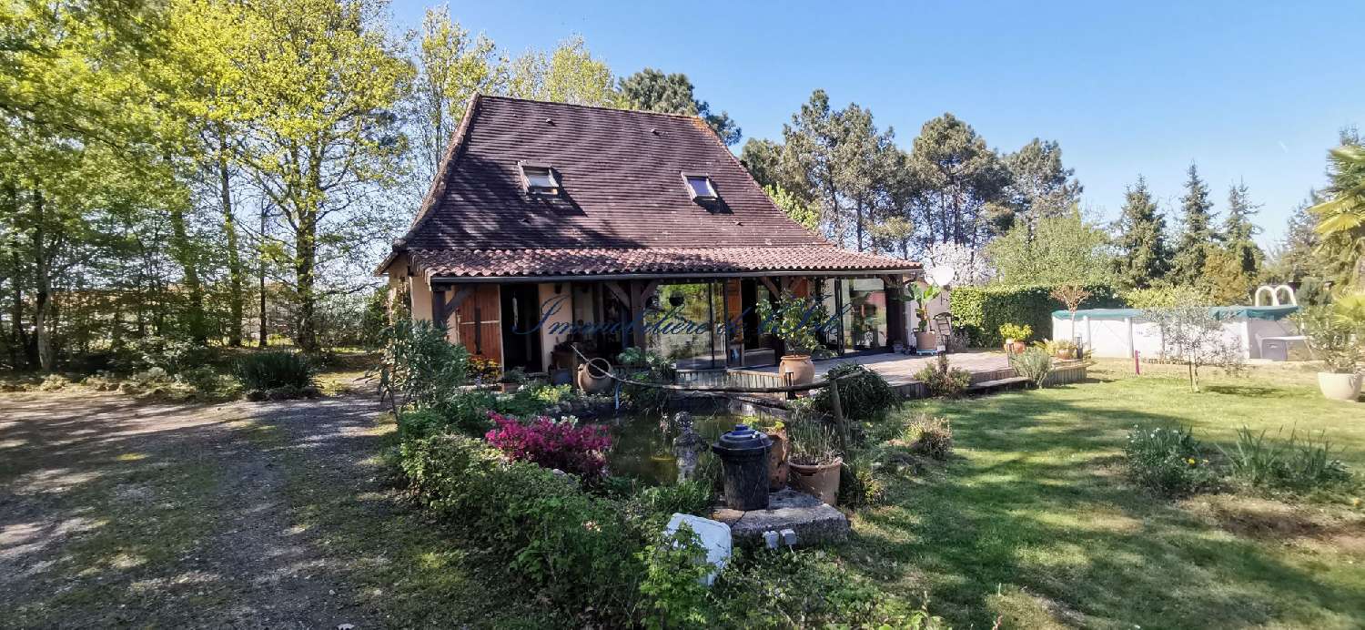  te koop huis La Douze Dordogne 1