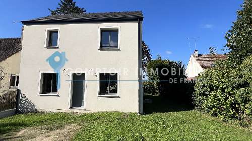 La Ferté-Alais Essonne huis foto