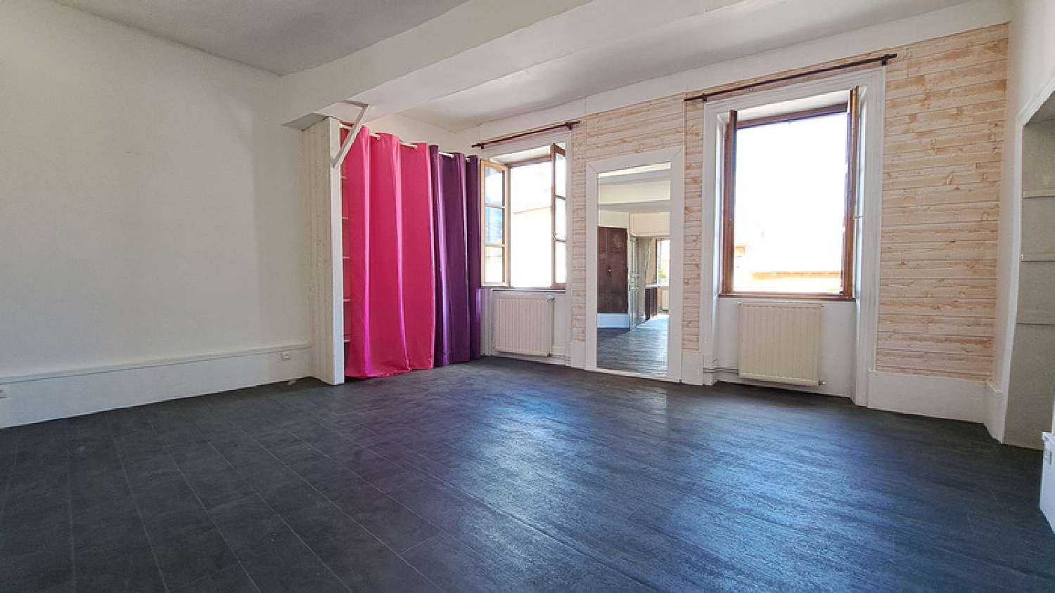  te koop huis La Pacaudière Loire 3