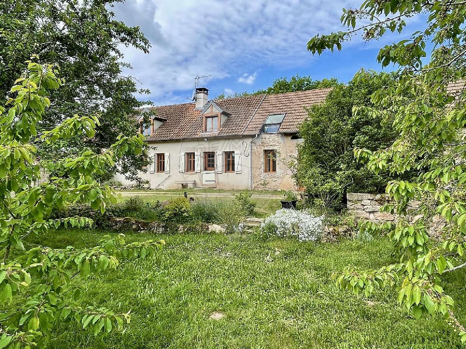  te koop huis La Roche-en-Brenil Côte-d'Or 1
