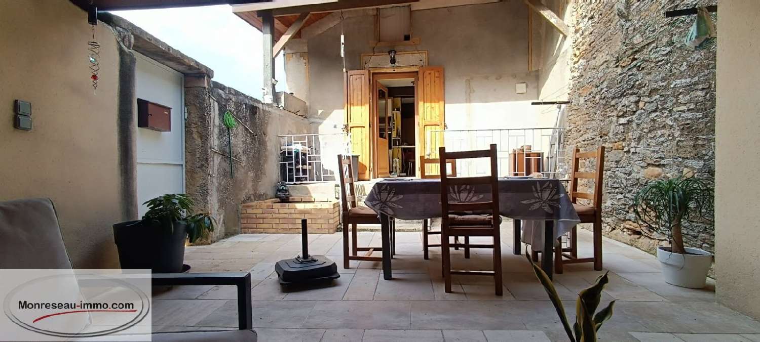 à vendre maison La Roche-Vineuse Saône-et-Loire 1