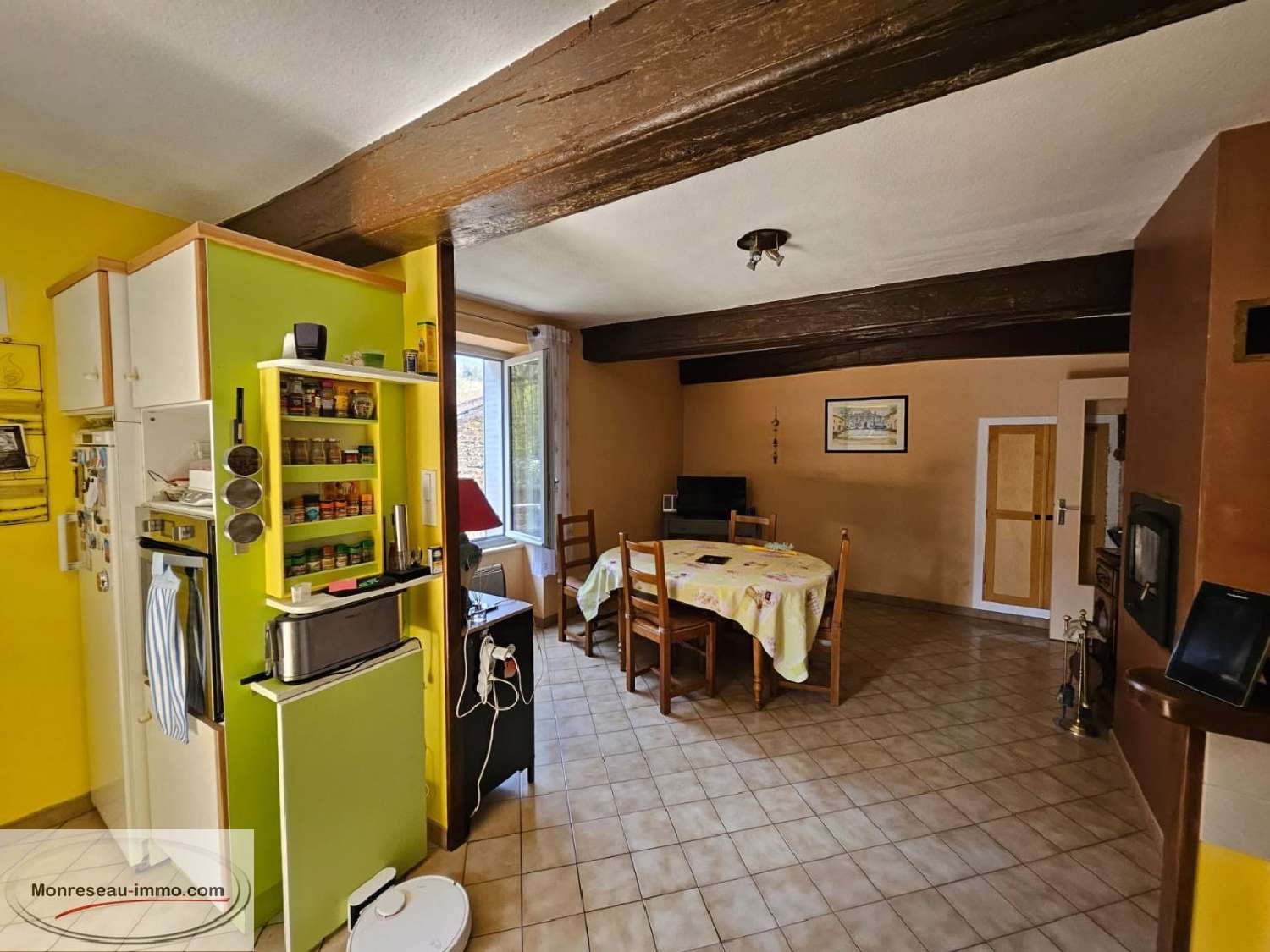  à vendre maison La Roche-Vineuse Saône-et-Loire 5
