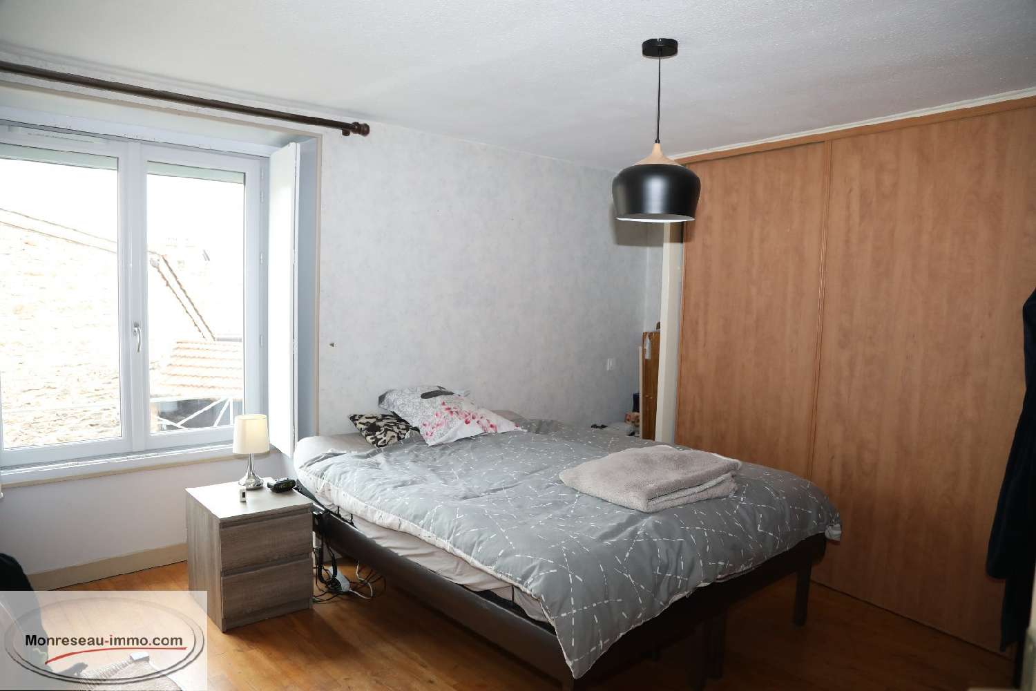  à vendre maison La Roche-Vineuse Saône-et-Loire 8