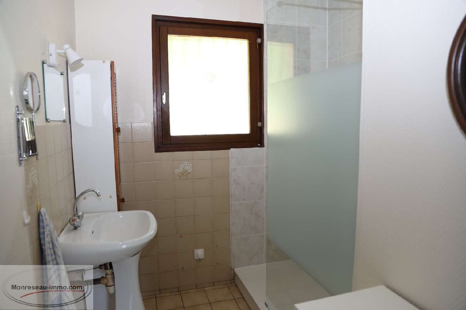  à vendre maison La Roche-Vineuse Saône-et-Loire 5