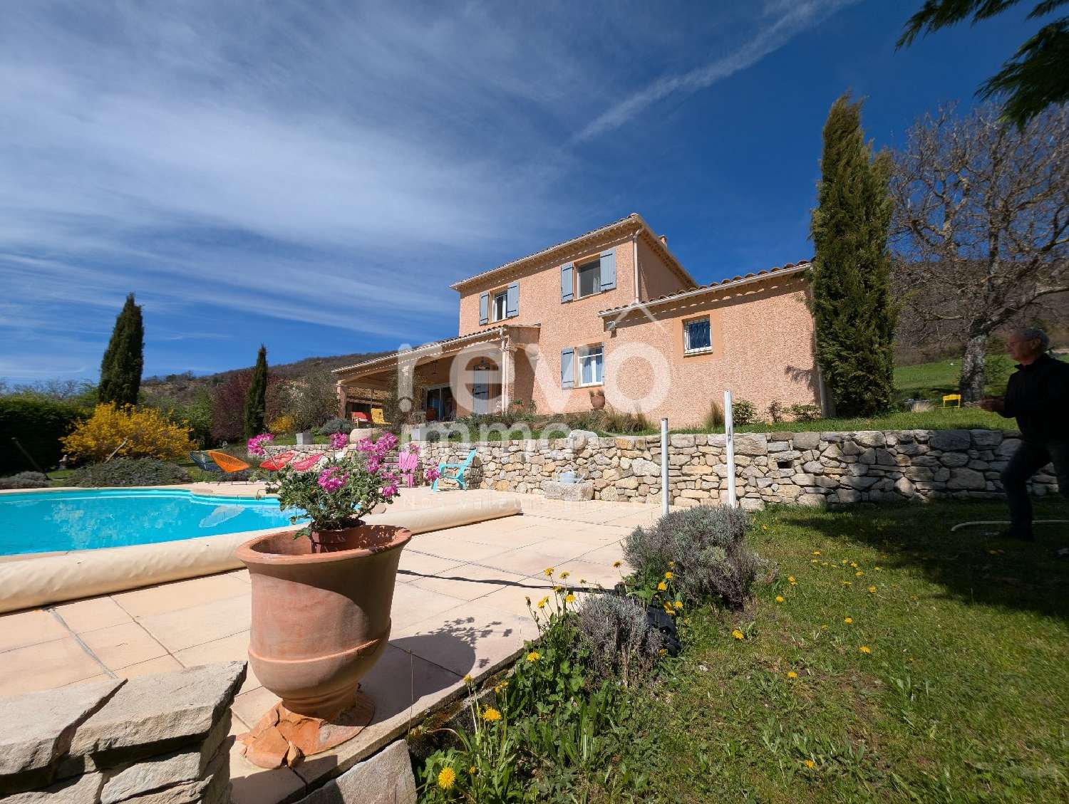  te koop huis La Rochette-du-Buis Drôme 3