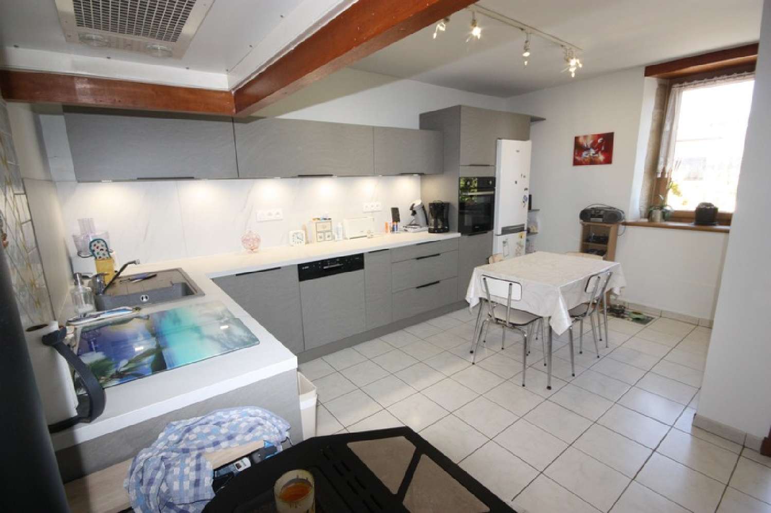  te koop huis Lavours Ain 2