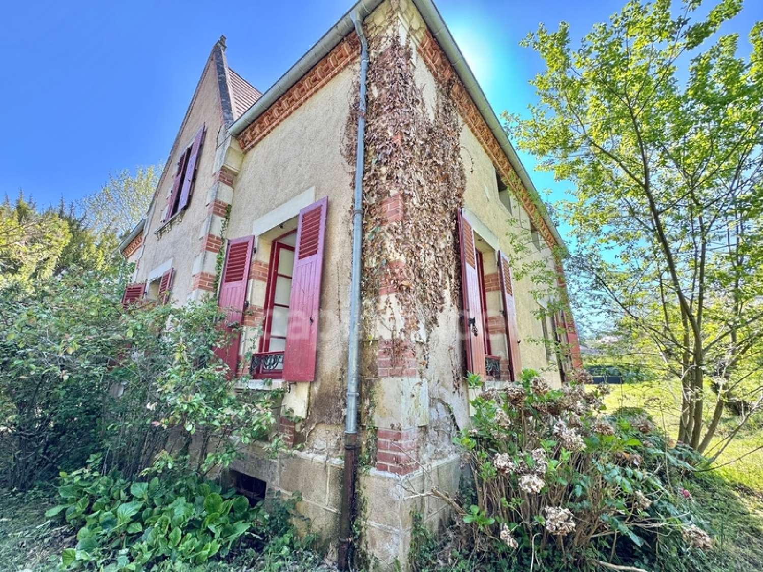  en venta casa Le Breuil Allier 6