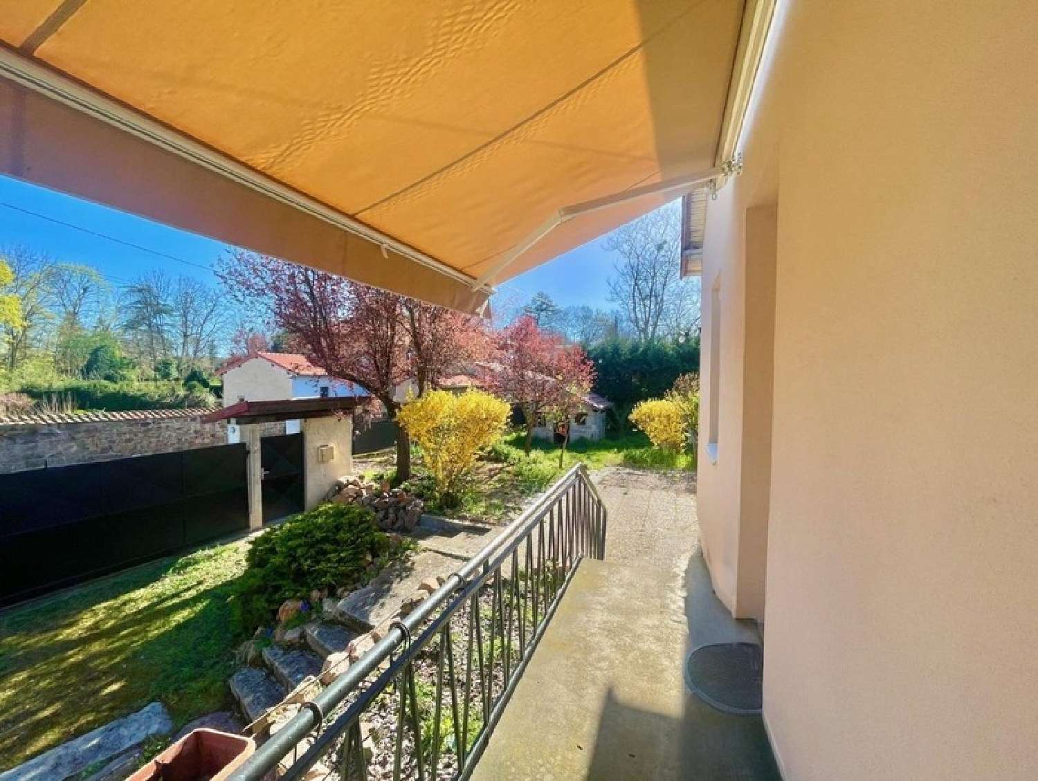  te koop huis Le Coteau Loire 4