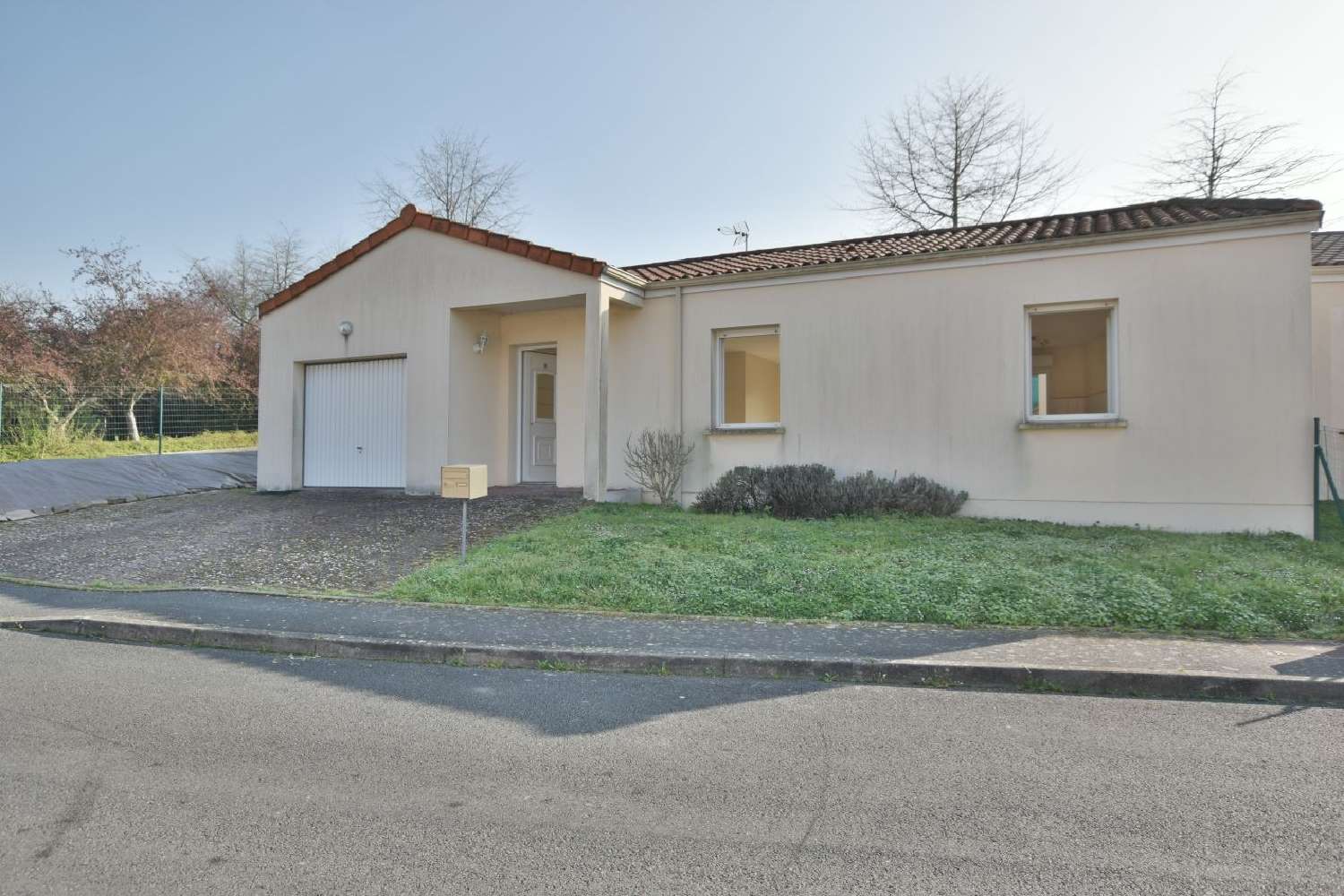  te koop huis Le Puy-Saint-Bonnet Maine-et-Loire 1
