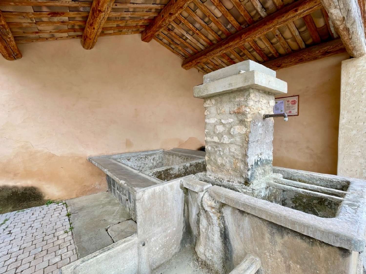  en venta casa Lioux Vaucluse 7