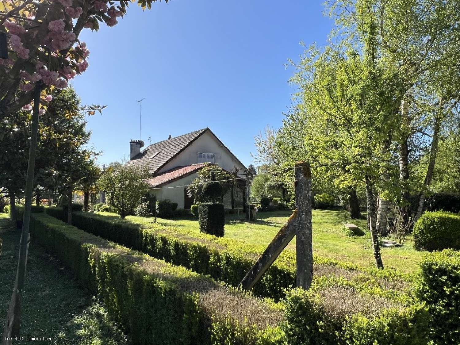  for sale house Lizant Vienne 5