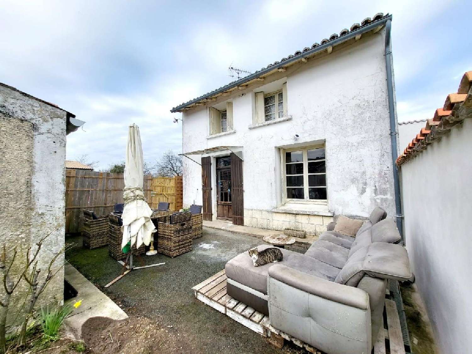  for sale house Lozay Charente-Maritime 3