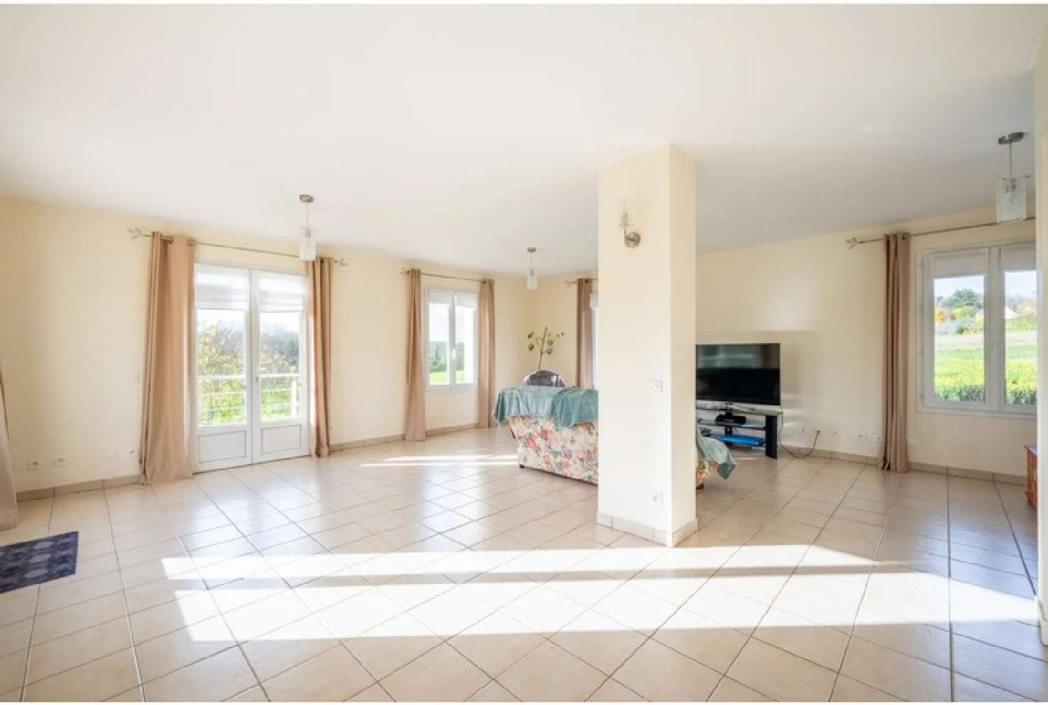  for sale house Marines Val-d'Oise 4