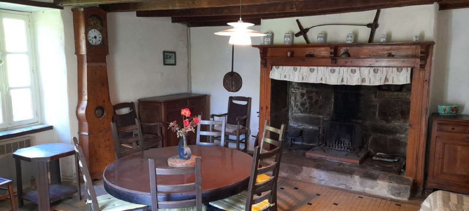  te koop huis Marmanhac Cantal 8