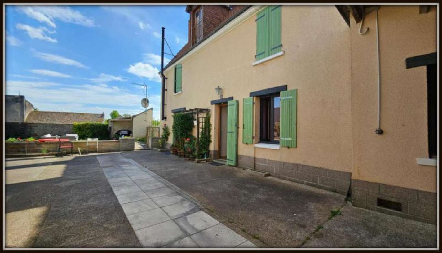  for sale house Mayet Sarthe 2