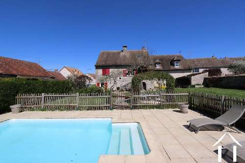 Montceau-et-Écharnant Côte-d'Or casa foto 7064496
