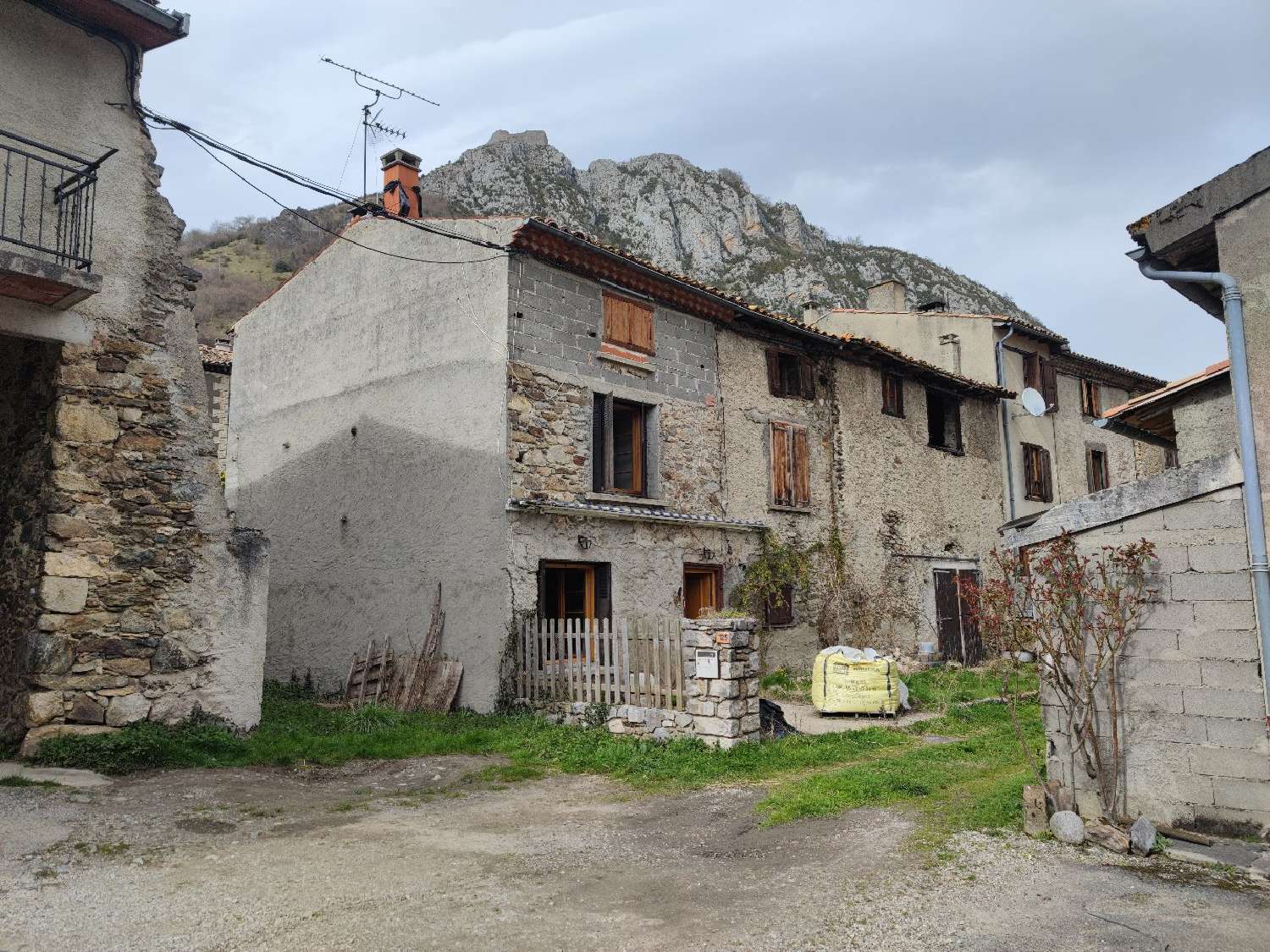 en venta casa Montségur Ariège 2