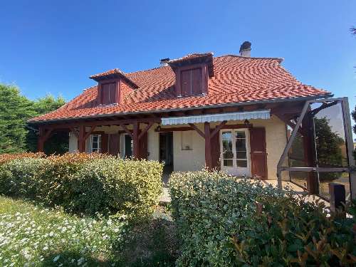Mourjou Cantal casa foto 7063203