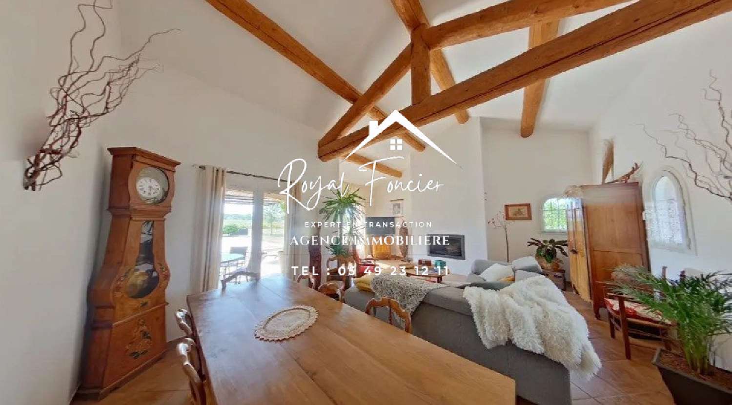  à vendre maison Naintré Vienne 5