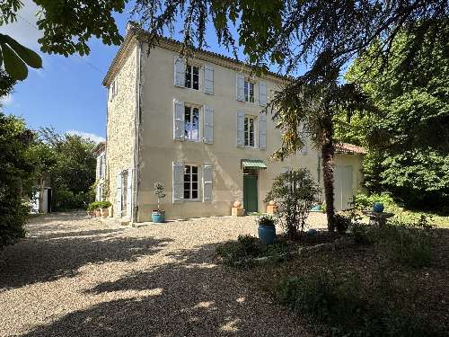 Nérac Lot-et-Garonne huis foto 7066621