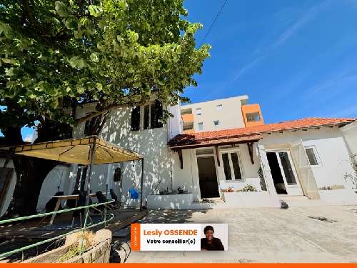 Nîmes Gard huis foto 7059829