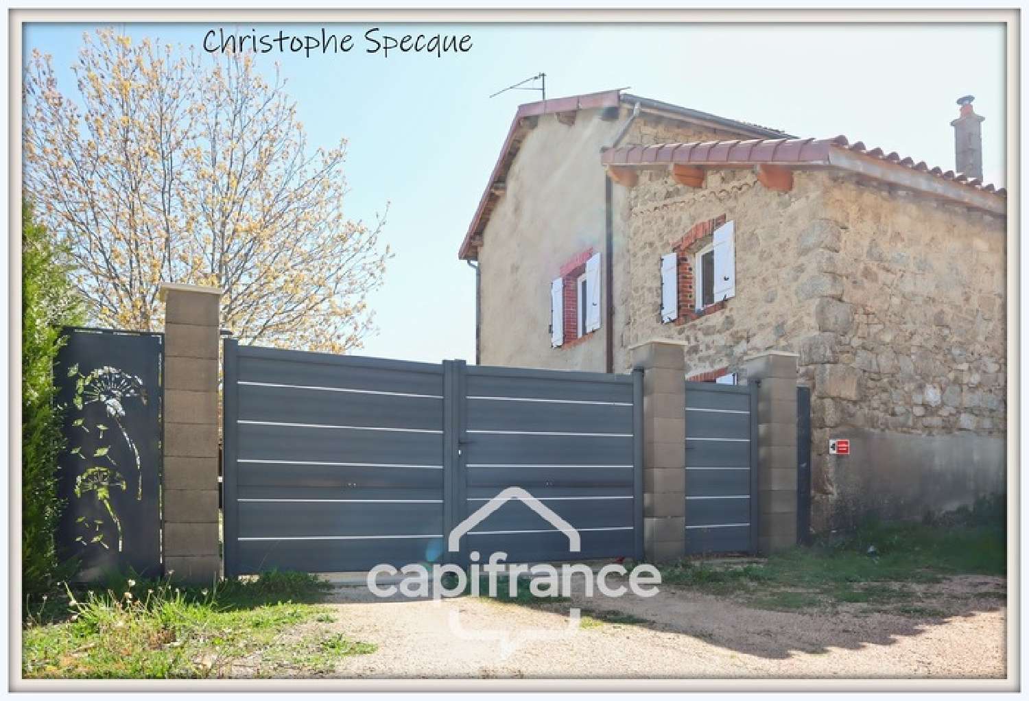  en venta casa Noirétable Loire 3