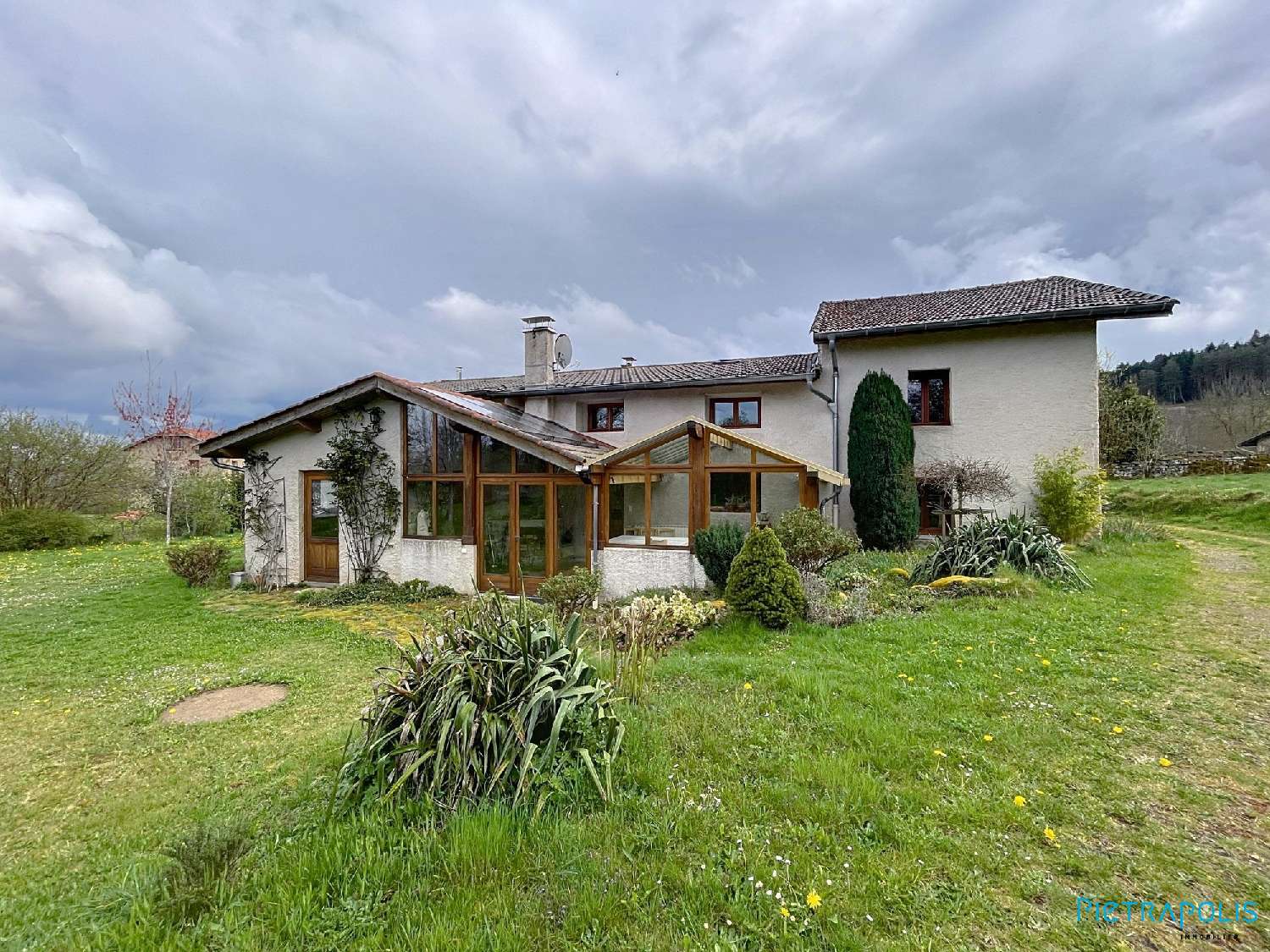  en venta casa Noirétable Loire 8