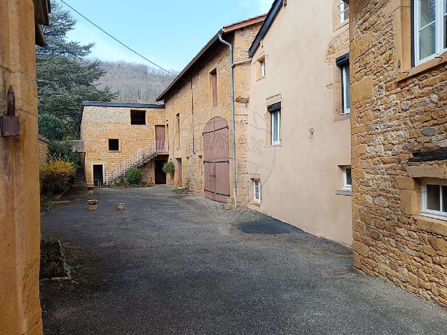  en venta casa Ville-sur-Jarnioux Rhône 4